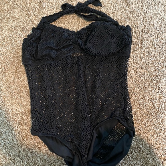 Target One piece black mesh swim - Picture 1 of 1